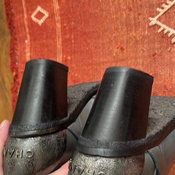 Chanel 2014 charcoal ankle boots - Picture 10 of 13